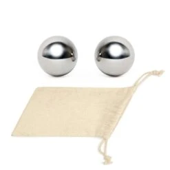 KIKKERLAND Stainless Steel Whiskey Balls -Kikkerland BA88 WB