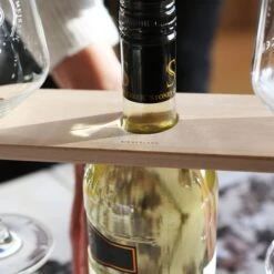 KIKKERLAND One Hand Server -Kikkerland BA94 ACT 3