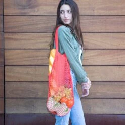 KIKKERLAND Cotton Market Bags Assorted -Kikkerland BB01 A Red Action 2 9367