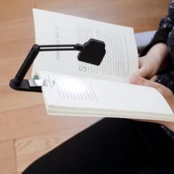 KIKKERLAND Slim Folding Book Lamp -Kikkerland BL10 EU 3