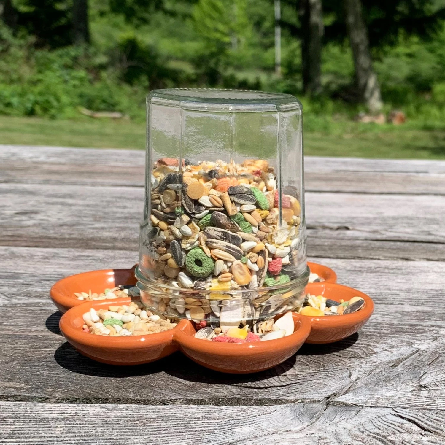 KIKKERLAND Terracotta Bird Feeder 4 KIKKERLAND Terracotta Bird Feeder - Image 2