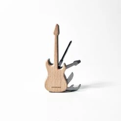 KIKKERLAND Guitar Multitool -Kikkerland CD555 1 ff81e1e1 15cc 4772 9088 078a7192cfaa