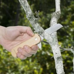 KIKKERLAND Bird Garden Saw 9 KIKKERLAND Bird Garden Saw -Kikkerland CD663 action