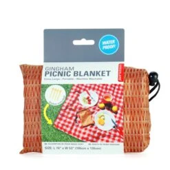 KIKKERLAND Gingham Picnic Blanket 9 KIKKERLAND Gingham Picnic Blanket -Kikkerland CD676 PKG