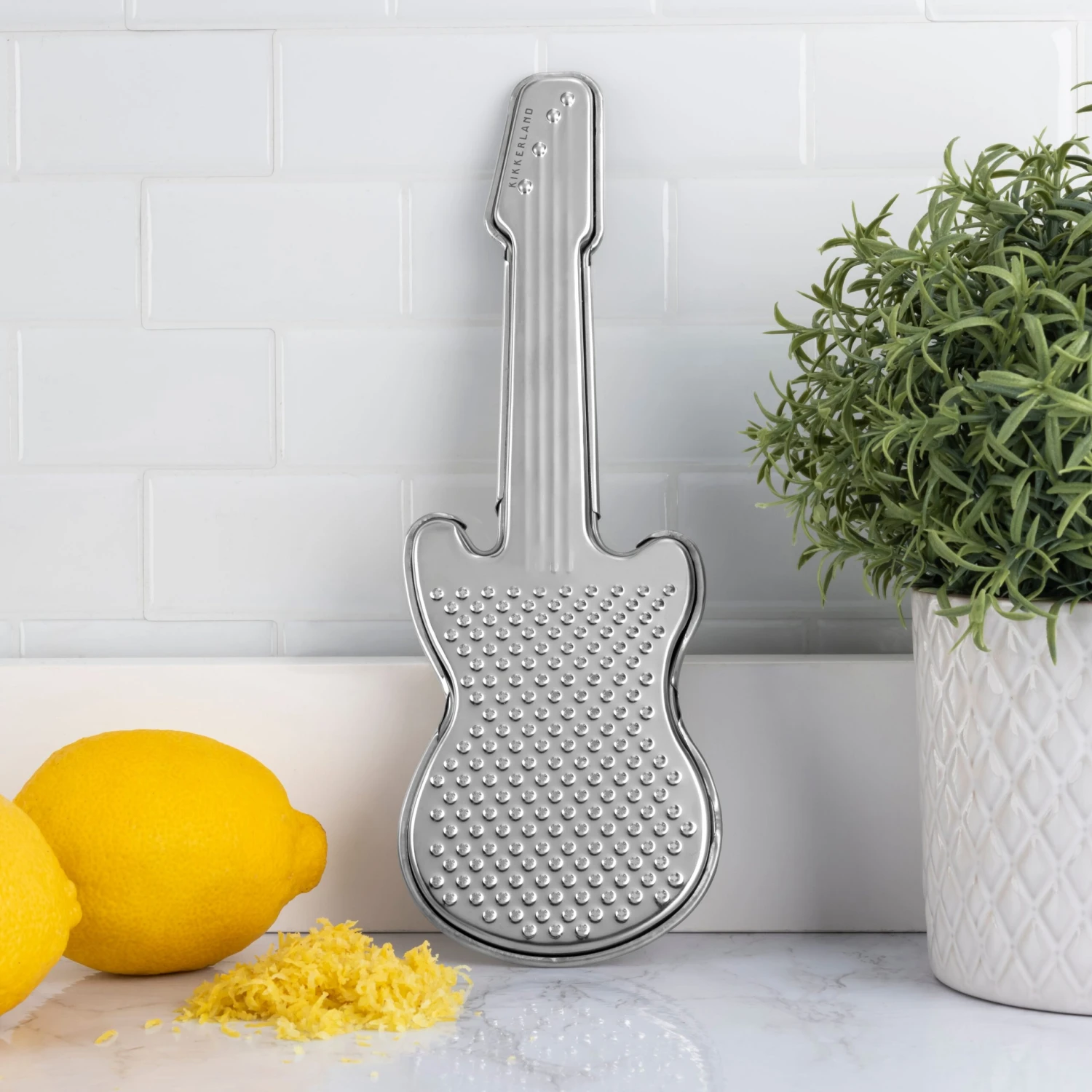 KIKKERLAND Guitar Grater 3 KIKKERLAND Guitar Grater