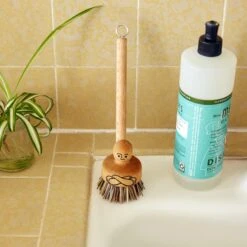 KIKKERLAND Mr. Scrubber -Kikkerland CU357 Action1