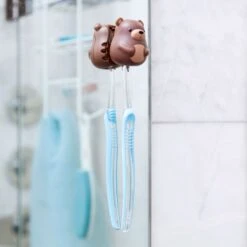 KIKKERLAND Toothbrush Holder Bear