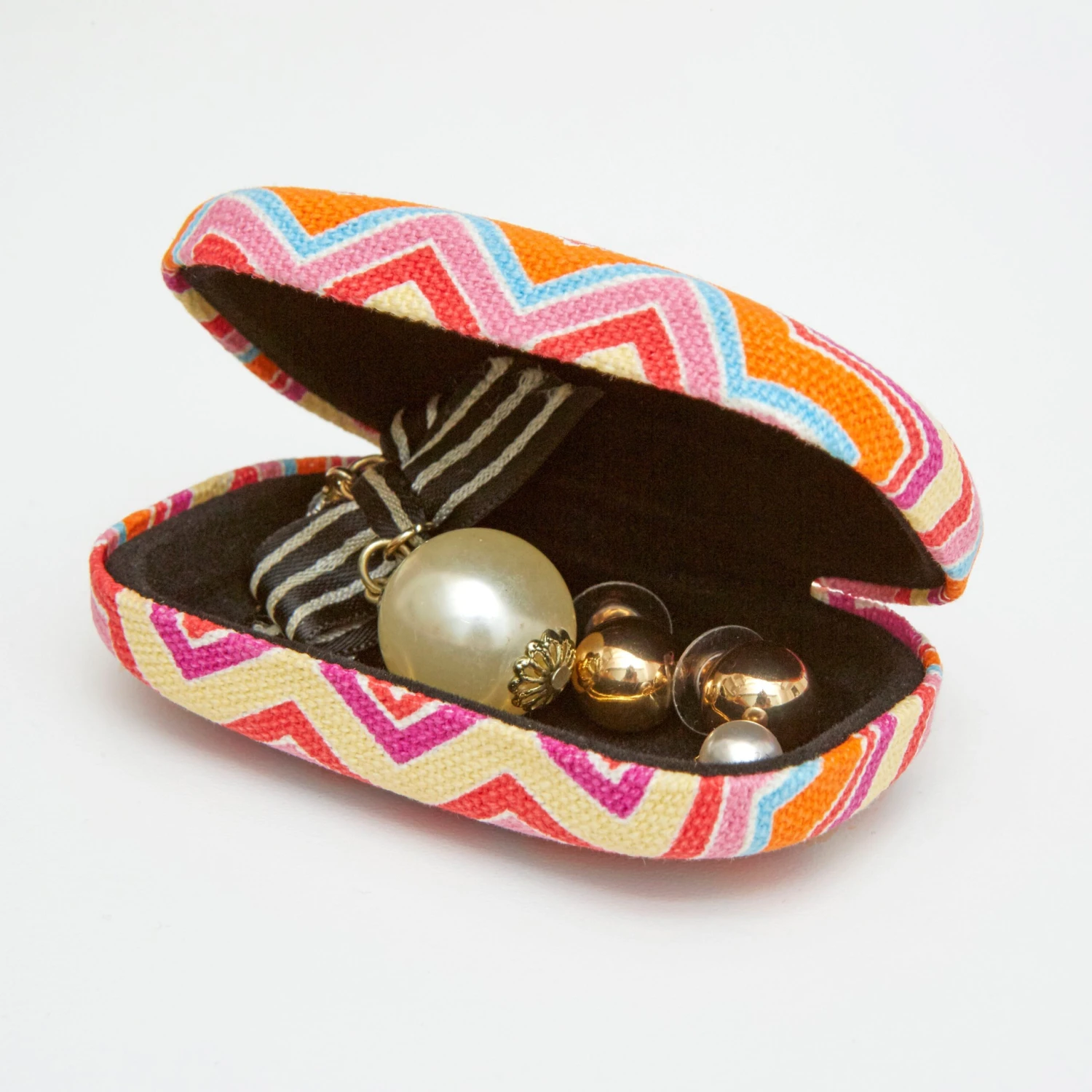 KIKKERLAND STRIPED TRAVEL CASE ASSORTED 4 KIKKERLAND STRIPED TRAVEL CASE ASSORTED - Image 2