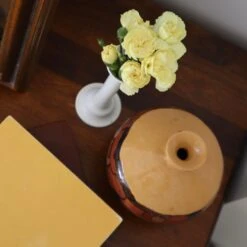 KIKKERLAND Vase Desk Pen -Kikkerland ST126 Action3