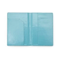 KIKKERLAND Blue Jet Set Passport Case -Kikkerland TT60 WB1