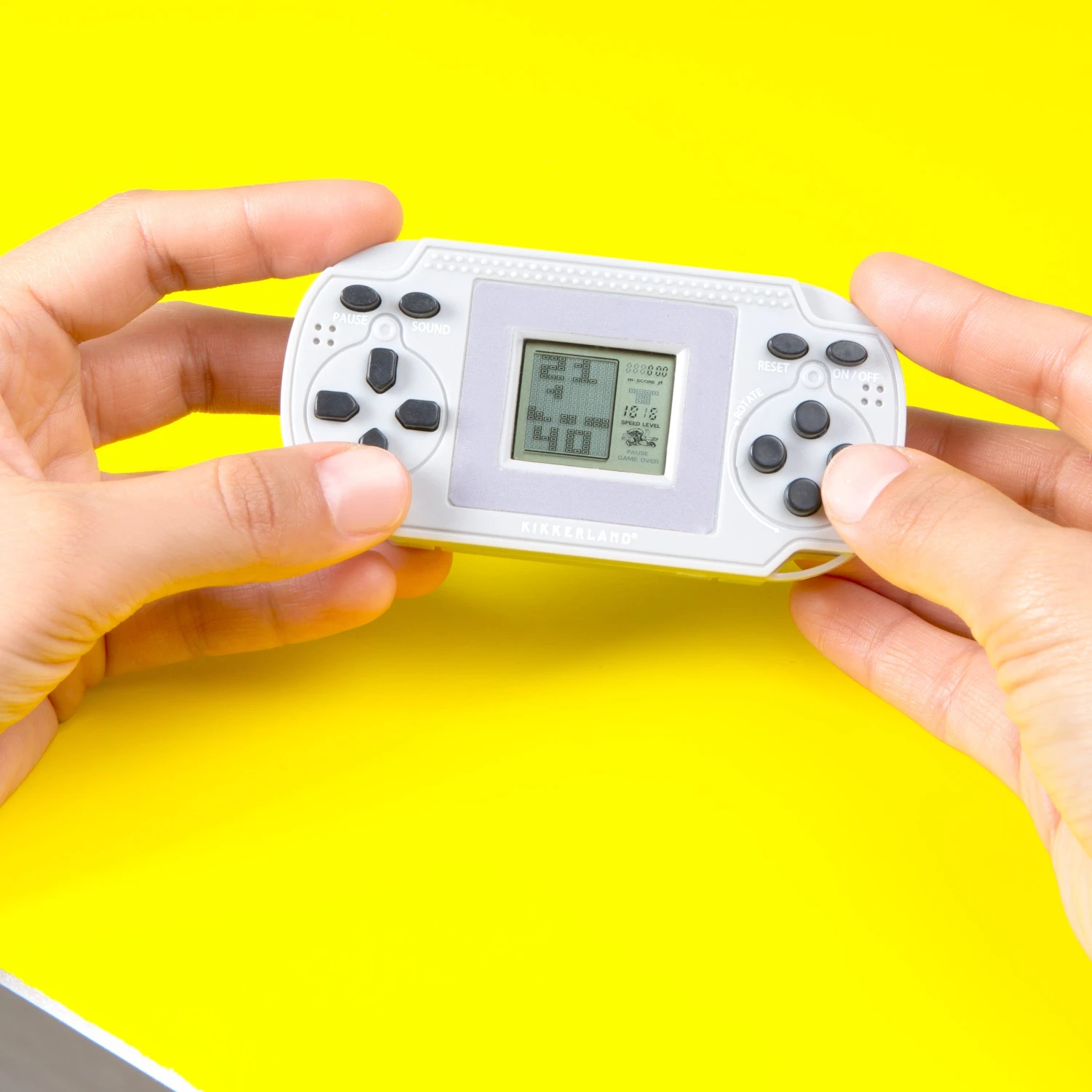 KIKKERLAND Retro Arcade Game - Fun On-The-Go Friendly 4 KIKKERLAND Retro Arcade Game - Fun On-The-Go Friendly - Image 2