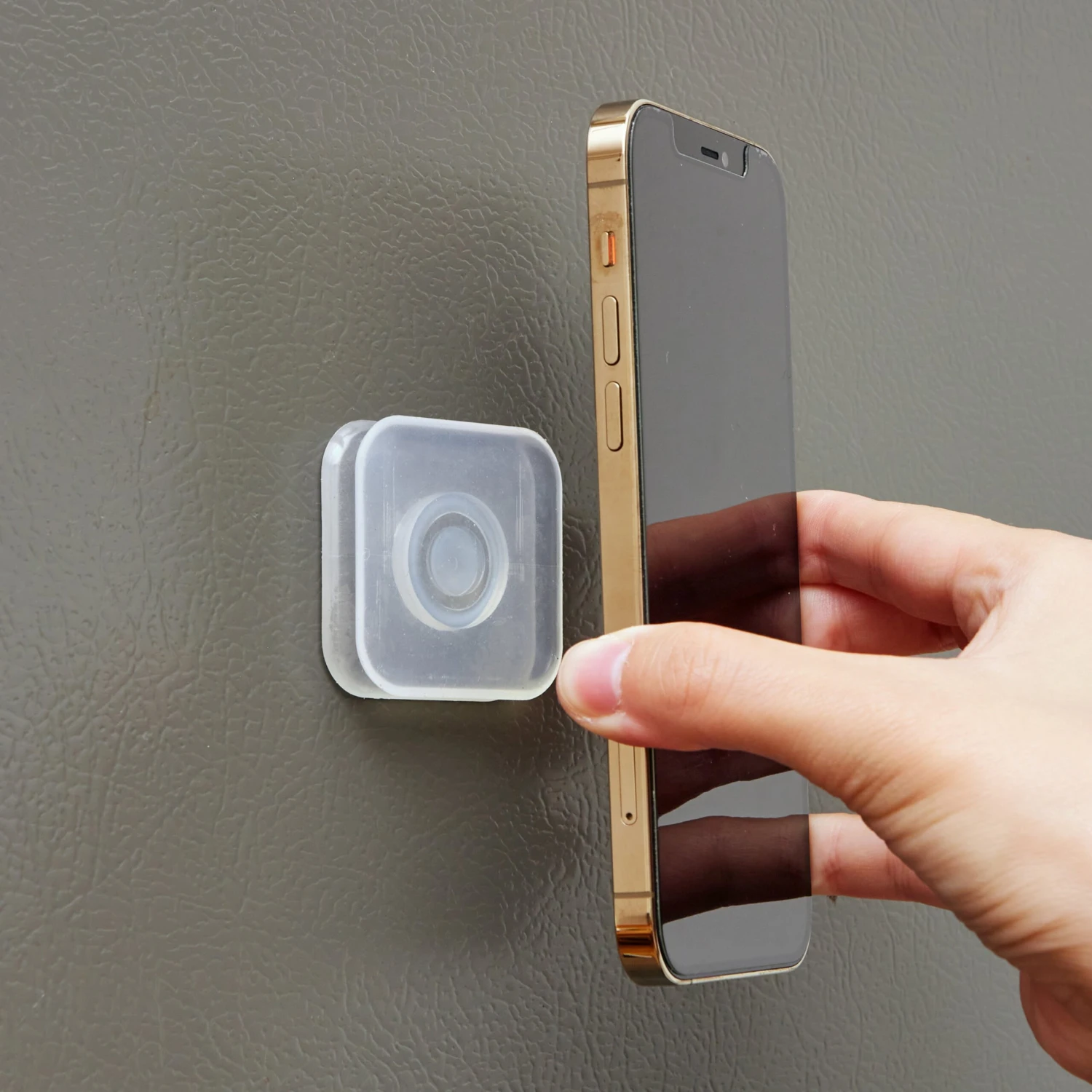 KIKKERLAND Nano Tape Phone Holder 4 KIKKERLAND Nano Tape Phone Holder - Image 2